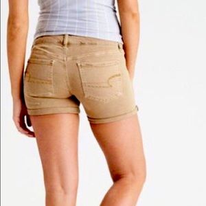 American Eagle tan midi shorts 6 super stretch